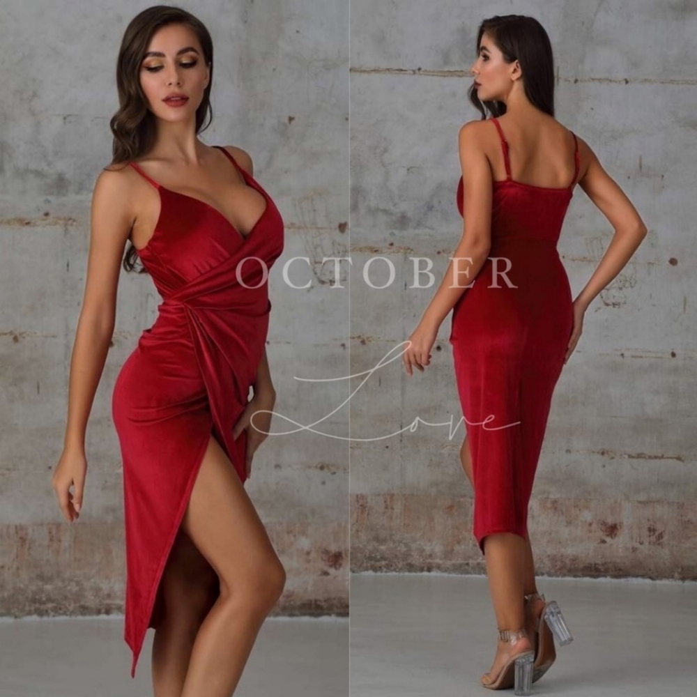 Red Velvet Dress - Picture 3 of 3